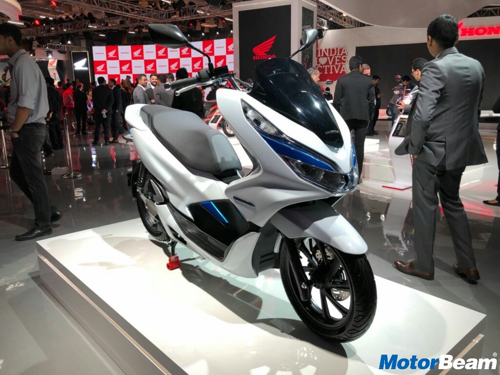 Pcx 2018 Pantip ηλεκτρικά σκούτερ με τροφοδοσία αιολικής ενέργειας από την Pcx 2018 Pantip ηλεκτρικά σκούτερ με τροφοδοσία αιολικής ενέργειας από την