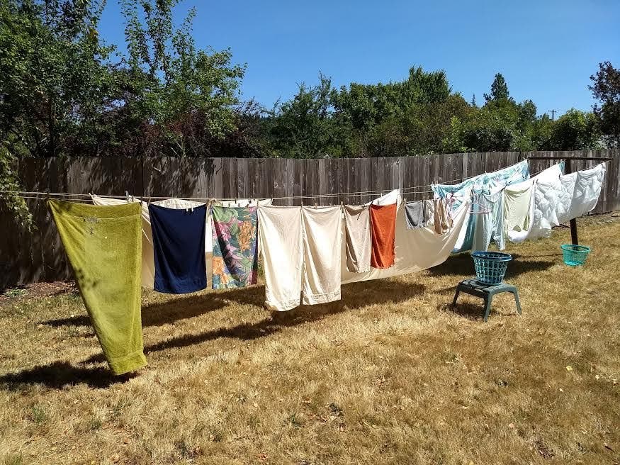 Why Line-Dry Your Clothes? - Dengarden